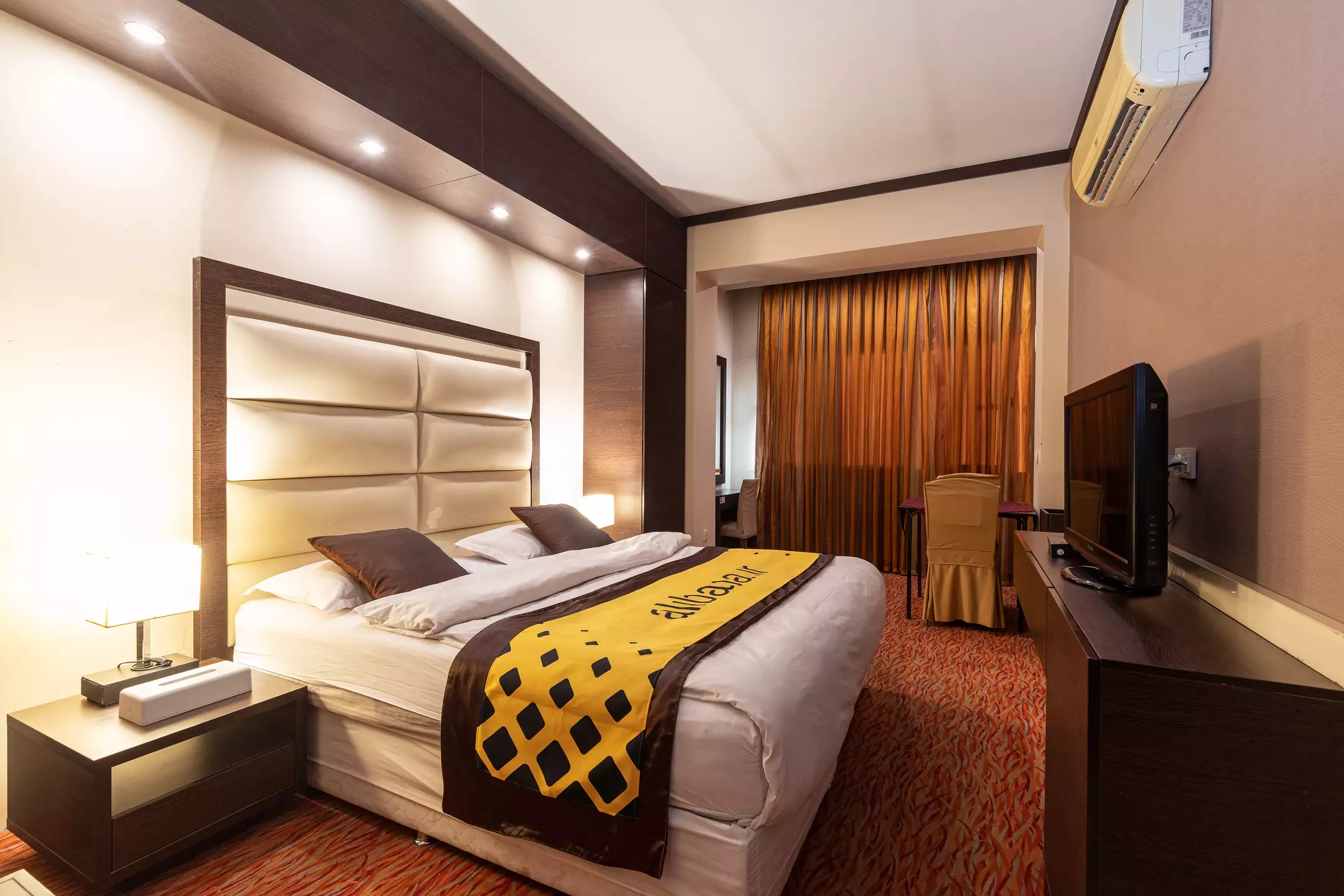 هتل فردوسی تهران